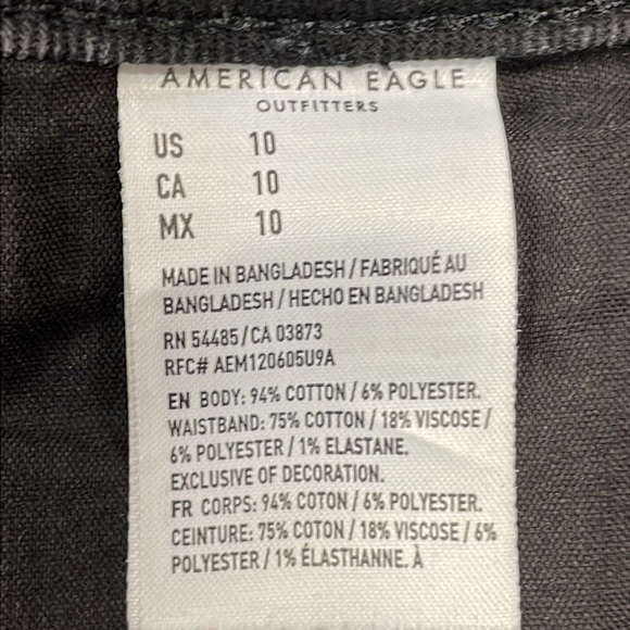 American Eagle Mom Short Black Wash Denim Jean Shorts High Rise Distressed 10 - Picture 12 of 16